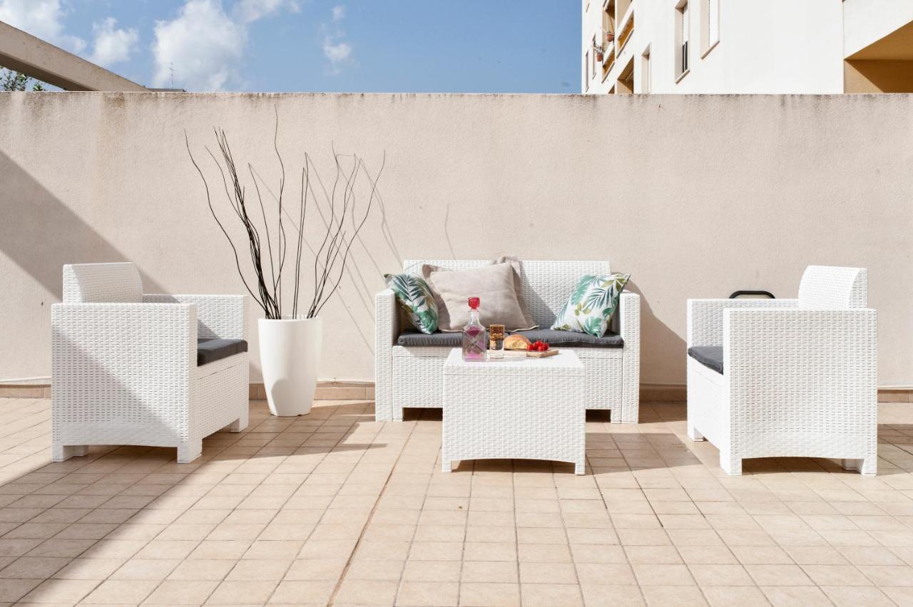 Casa Mabel Terrace - Sit Apartment Лечче Экстерьер фото